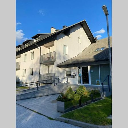 Апартаменты Apartma Rozi Краньска Гора Экстерьер фото